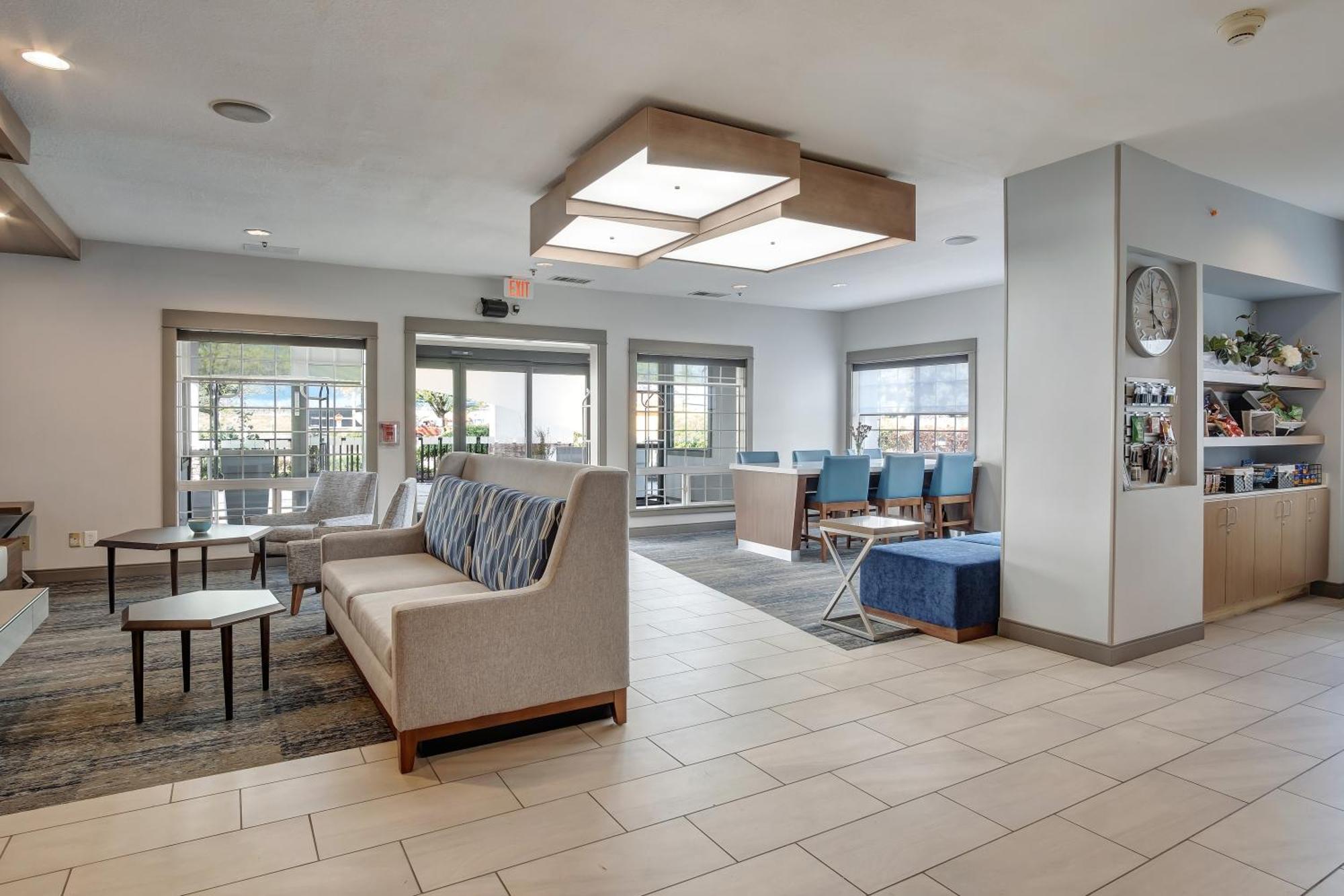 Holiday Inn Express Portland East - Columbia Gorge By Ihg Траутдейл Экстерьер фото