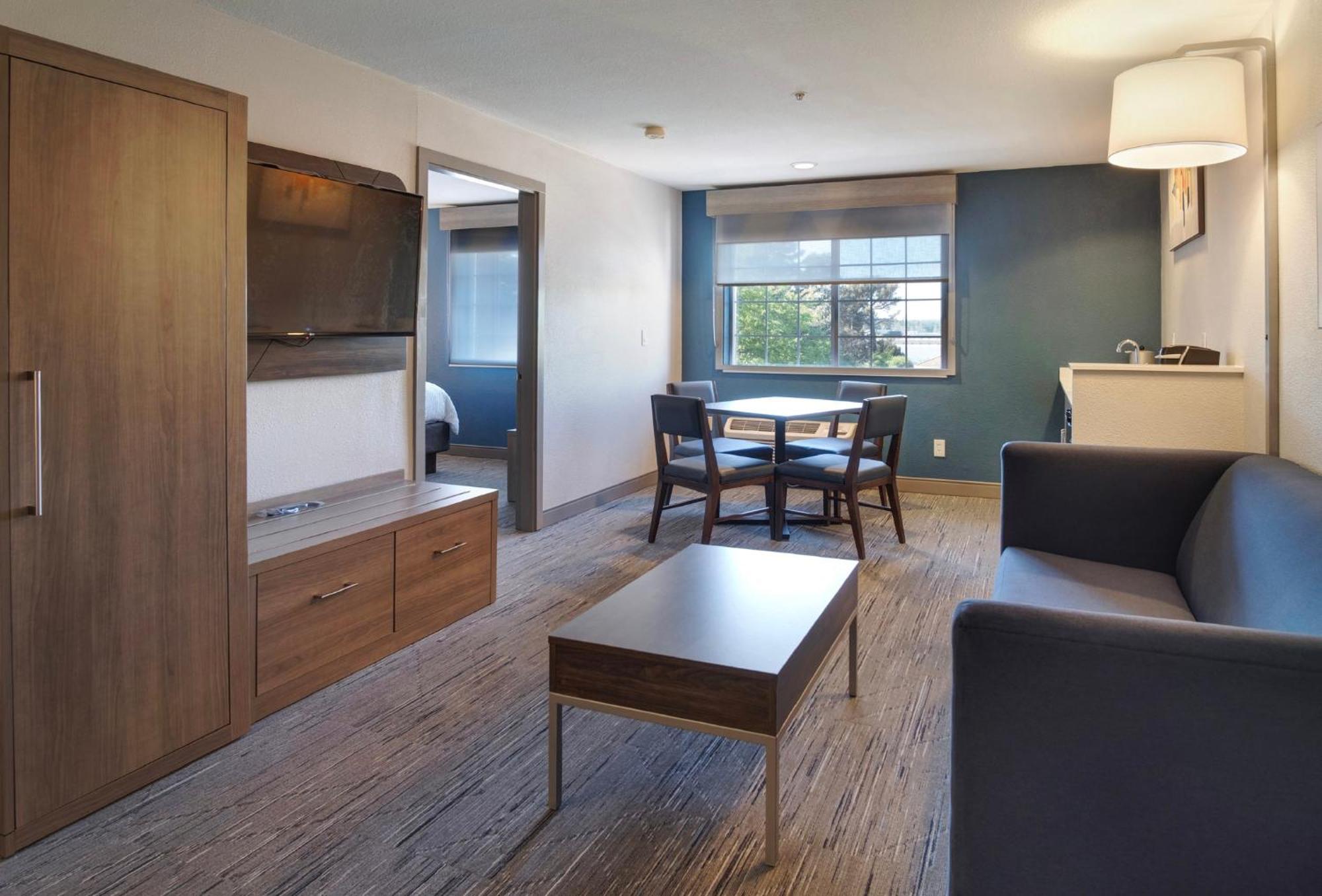 Holiday Inn Express Portland East - Columbia Gorge By Ihg Траутдейл Экстерьер фото