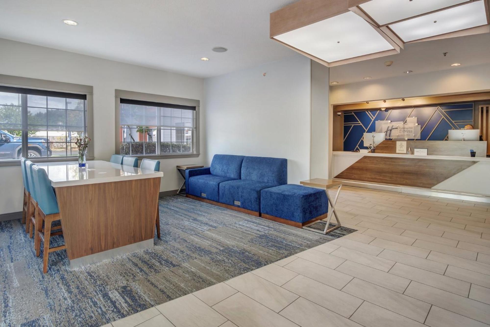 Holiday Inn Express Portland East - Columbia Gorge By Ihg Траутдейл Экстерьер фото