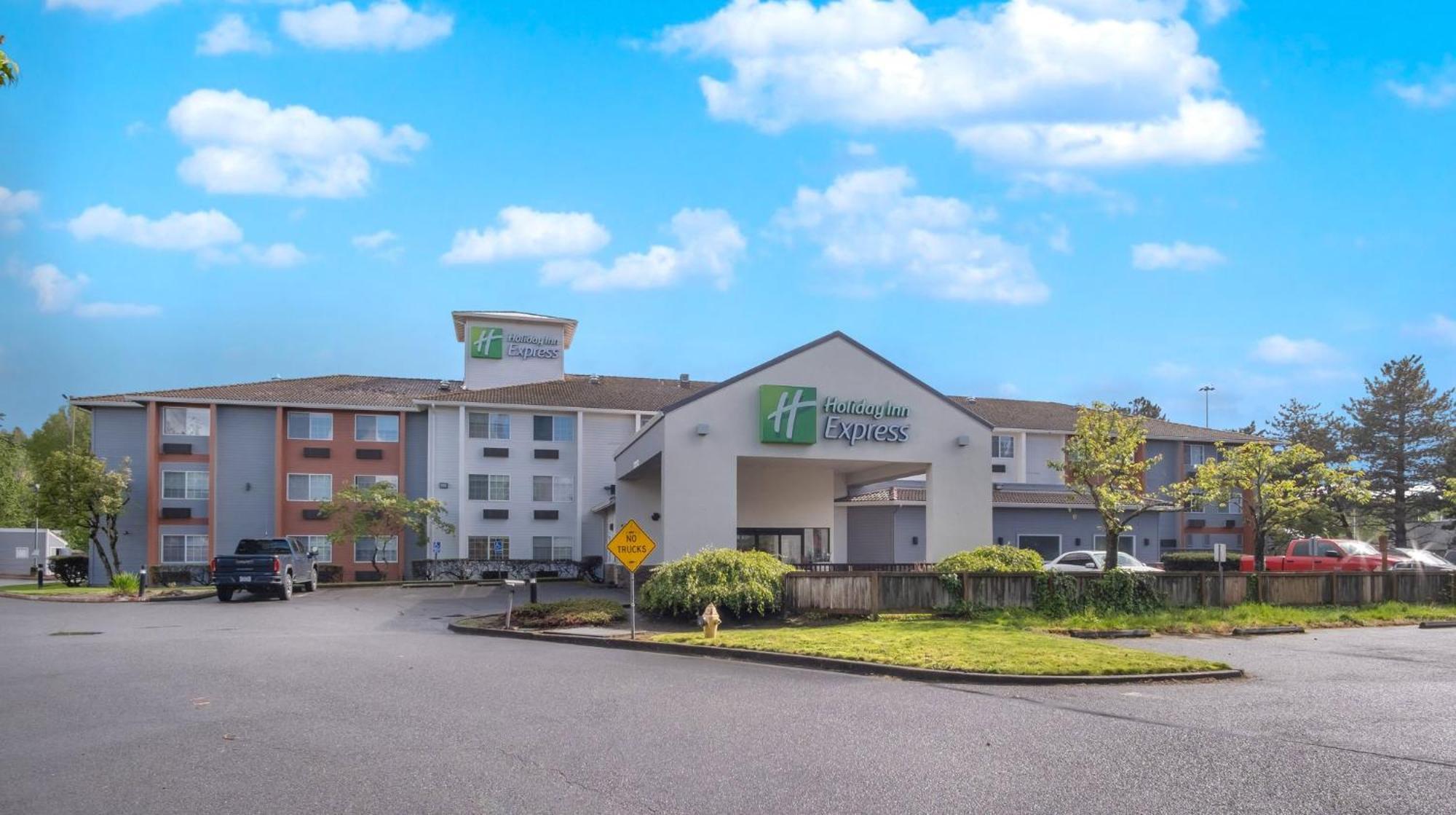 Holiday Inn Express Portland East - Columbia Gorge By Ihg Траутдейл Экстерьер фото
