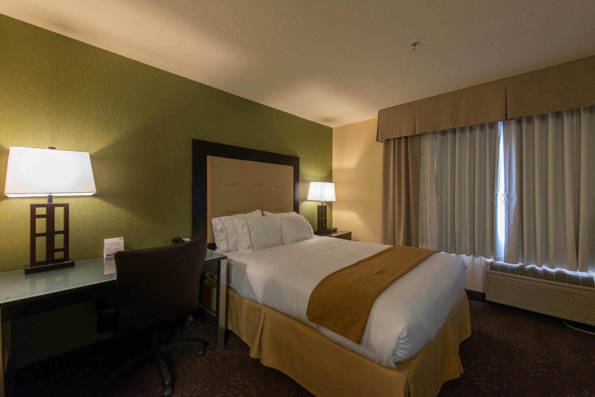 Holiday Inn Express Portland East - Columbia Gorge By Ihg Траутдейл Экстерьер фото