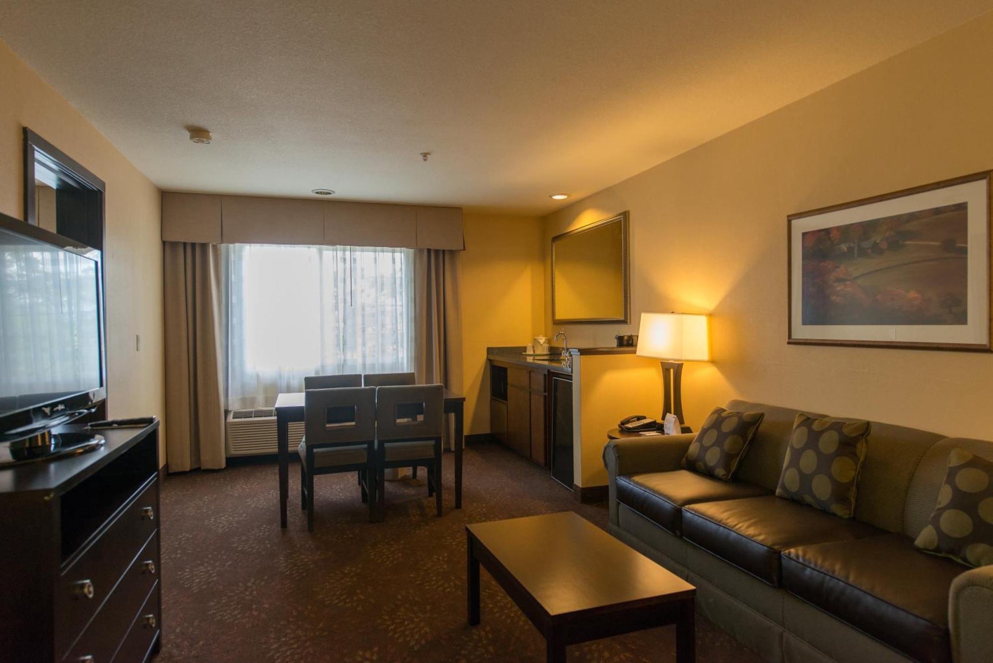 Holiday Inn Express Portland East - Columbia Gorge By Ihg Траутдейл Экстерьер фото