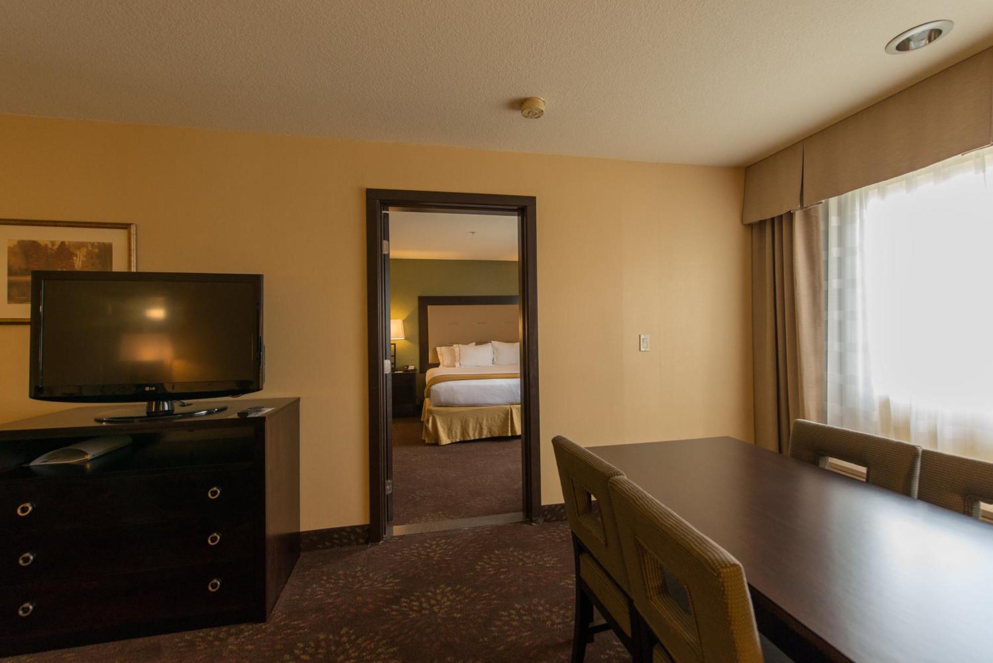 Holiday Inn Express Portland East - Columbia Gorge By Ihg Траутдейл Экстерьер фото